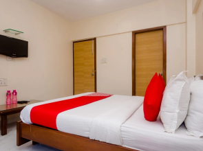 OYO Apartments Mumbai Domestic Airport 1