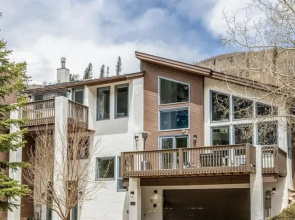 4 Bedroom Luxury Home in East Vail