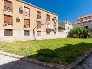 Top floor apartment