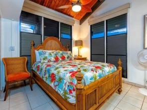 Hale Mahina, #b-405 2 Bedroom Condo by RedAwning