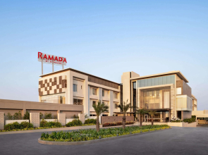 Ramada by Wyndham Gandhidham Shinay