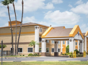 Super 8 Harlingen Tx