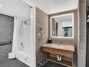 The Harrison Hotel Downtown Hollywood