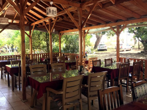 Baris Pension & Bungalows