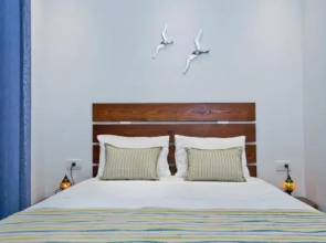 Santorini Facile Fir Rooms