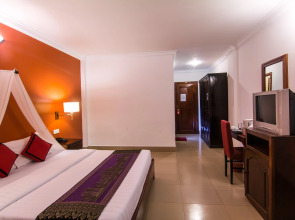 Mekong Angkor Palace Hotel