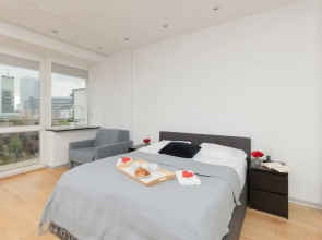 Studio Świętokrzyska Warsaw by Renters