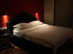 Zhengzhou Auchan International Hotel