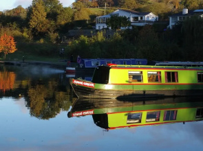 Stone - Boat - Sleeps 8 - Pet Friendly-85ws