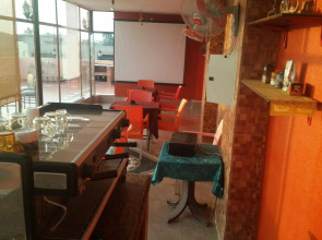 Pyramids Plateau Inn