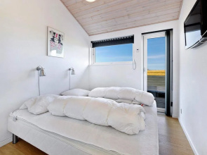 10 Person Holiday Home in Rudkobing-by Traum
