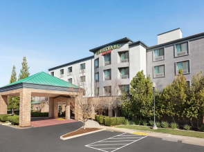 Courtyard Sacramento Folsom