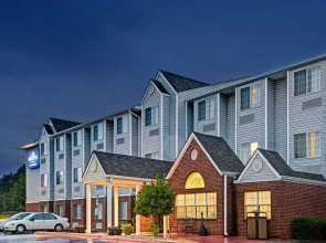 Microtel Inn And Suites Statesville