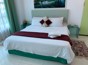 Mciti Suites
