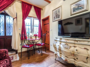 Emperor's Suites