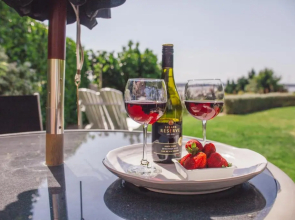 Water & City Lights Studio