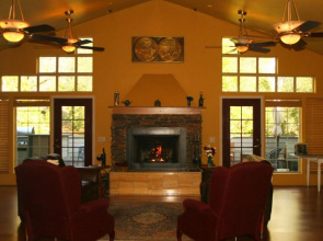 Lucinda's Country Inn