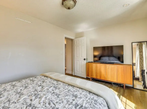 New Haven Gem w/ Private Pool, Walk to Beach!