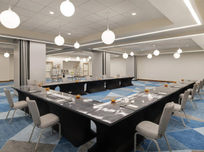 Hyatt Regency Los Angeles International Airport