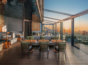 The Ritz-Carlton Shanghai, Pudong