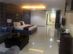 Sinclair Hotel