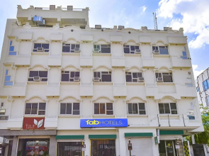 Fabhotel The Tulip Regency