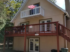 Chico's Chalet