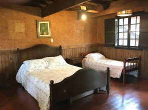 Hotel Pousada Colina de Pedra