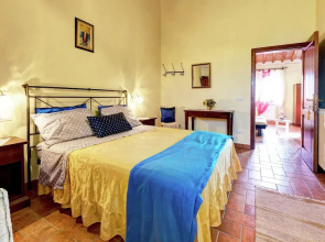 Tranquil Cortona Home