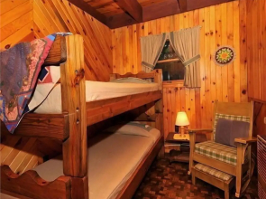 Cedarwood Lodge