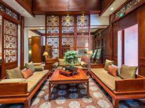 Zeyun Hotel
