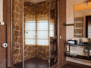 Hotel Allure Caramel by Karisma