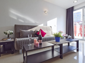 Charmsuites Nou Rambla