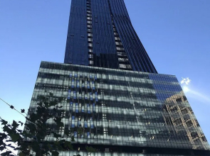 568 Collins Tower
