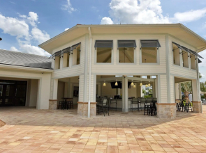 Lakeview 6BR Pool SPA Home Right Beside Clubhouse Waterpark