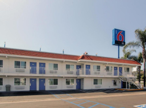 Motel 6 La Mesa, CA - San Diego