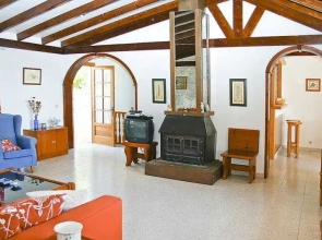 Villa 81
