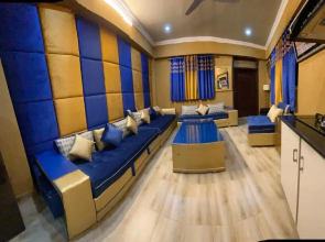 ALI Luxury & Executive Apartment Near PC Bhurban - Accommodation for 6 to 8 People-Only Families & Married People - Free Breakfast & Full Services