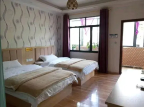 Siguniangshan Qianqiu Snow Inn