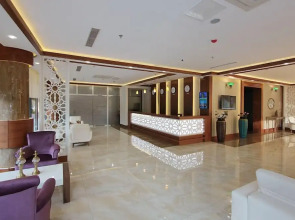 Forum Suite Hotel