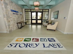 Storey Lake 5br Family Townhome w Pool Near Disney
