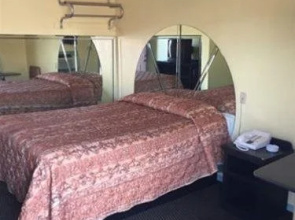 Deluxe Inn Motel