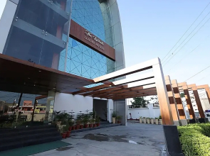Hotel Latitude