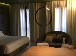 MYR Plaza Mercado & Spa