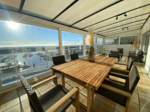 Penthouse met groot terras en schitterend zicht