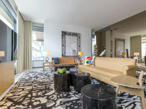 JW Marriott Hotel Singapore South Beach