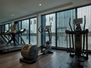 Hotel Stripes Kuala Lumpur, Autograph Collection