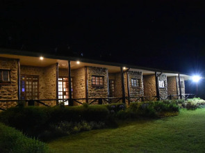 Starling Bird Resort