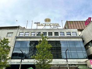 Hotel Macedonia Square