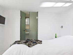 Thireas Hotel